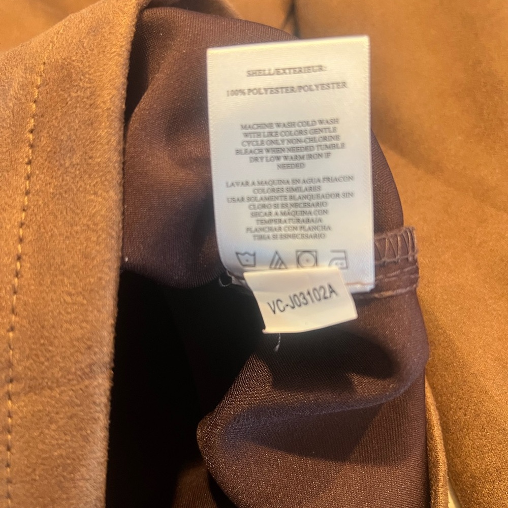 Vigoss faux‎ suede jacket button up. - Picture 3 of 5